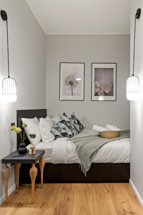 Tova Pearl Ultracentral - Romana Square Subway Apartment บูคาเรสต์ ภายนอก รูปภาพ