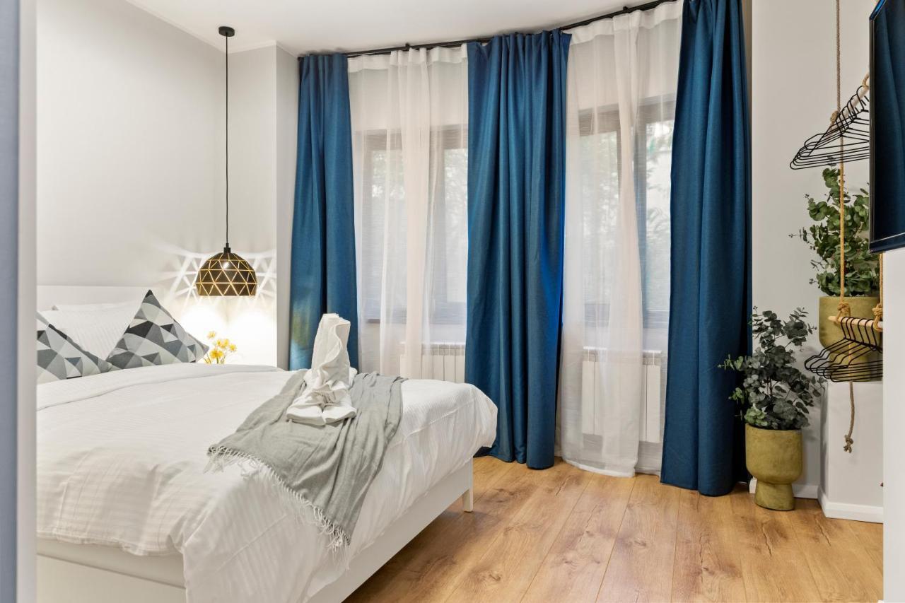Tova Pearl Ultracentral - Romana Square Subway Apartment บูคาเรสต์ ภายนอก รูปภาพ