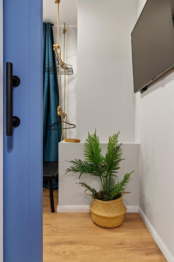 Tova Pearl Ultracentral - Romana Square Subway Apartment บูคาเรสต์ ภายนอก รูปภาพ