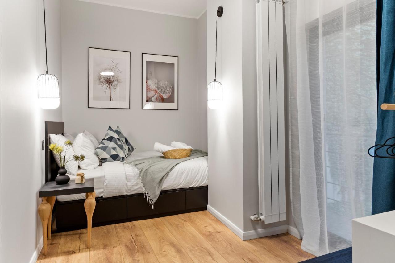 Tova Pearl Ultracentral - Romana Square Subway Apartment บูคาเรสต์ ภายนอก รูปภาพ