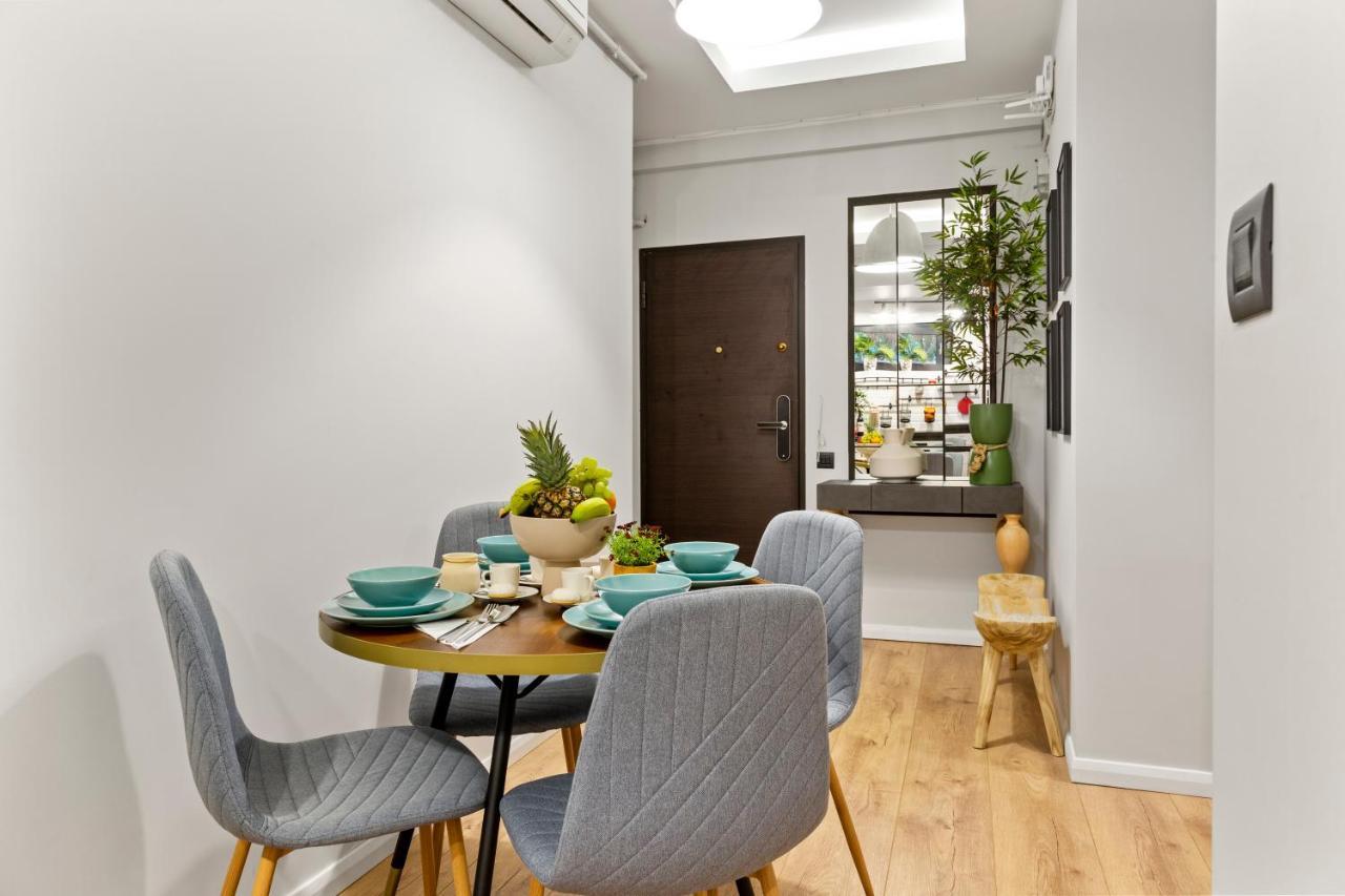 Tova Pearl Ultracentral - Romana Square Subway Apartment บูคาเรสต์ ภายนอก รูปภาพ